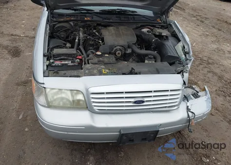 2005 Ford Crown Victoria Police из США, поврежденный, VIN 2FAFP71W65X145480